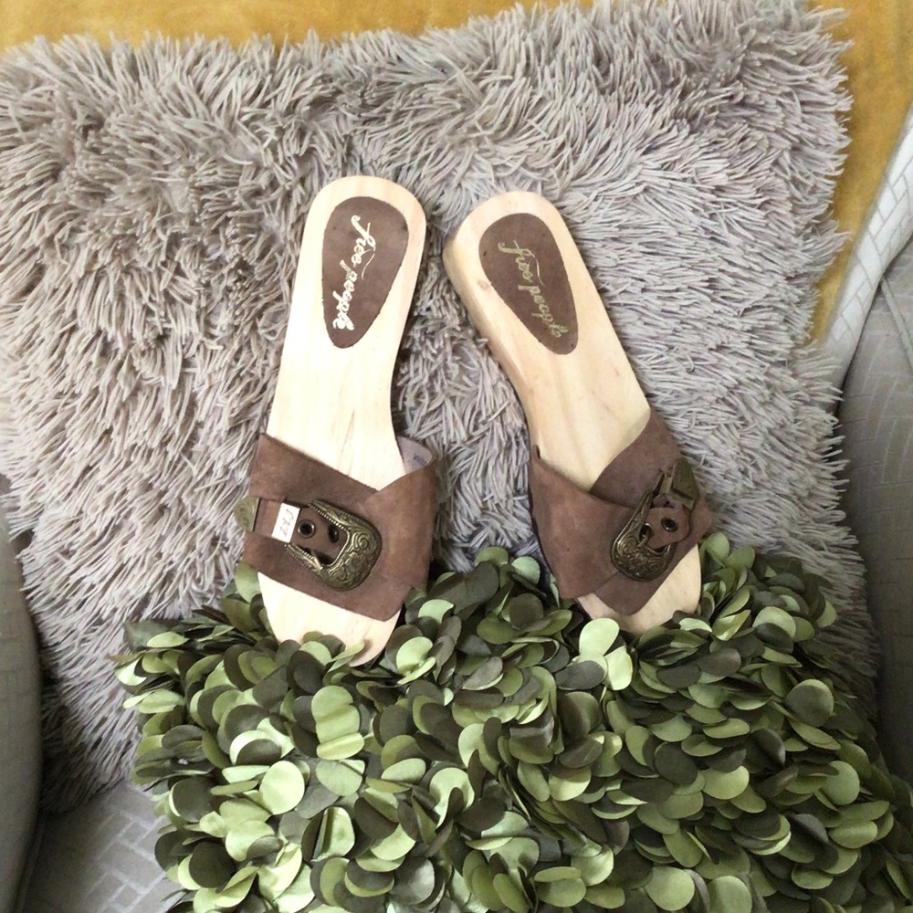 Free People shoe